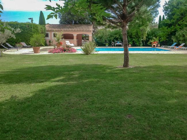 B&B Les Muscades Saint-Etienne-du-Gres Екстер'єр фото