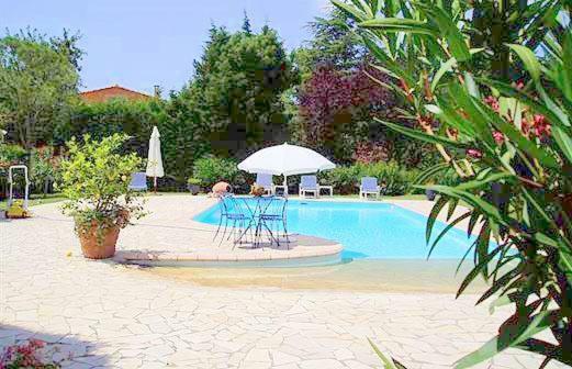 B&B Les Muscades Saint-Etienne-du-Gres Екстер'єр фото